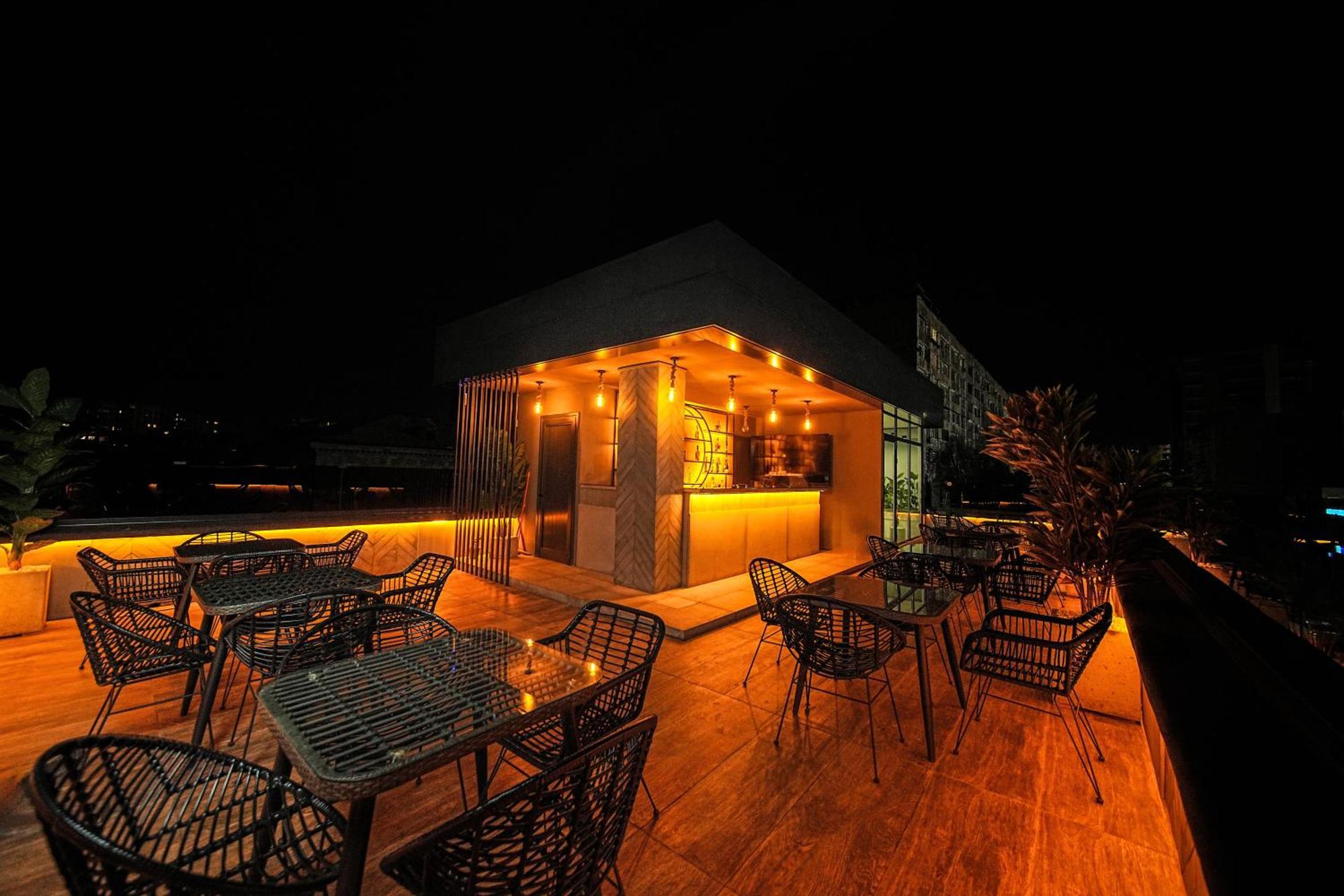 Revive Boutique Hotel Ереван Экстерьер фото
